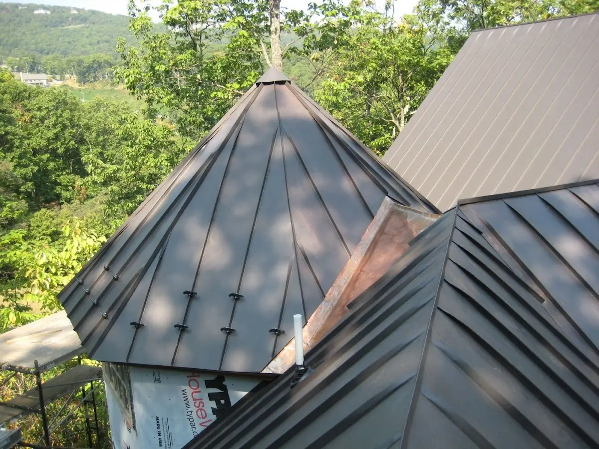 Professional Roof Tarp Installation by Craftsman Roofing in Buttes